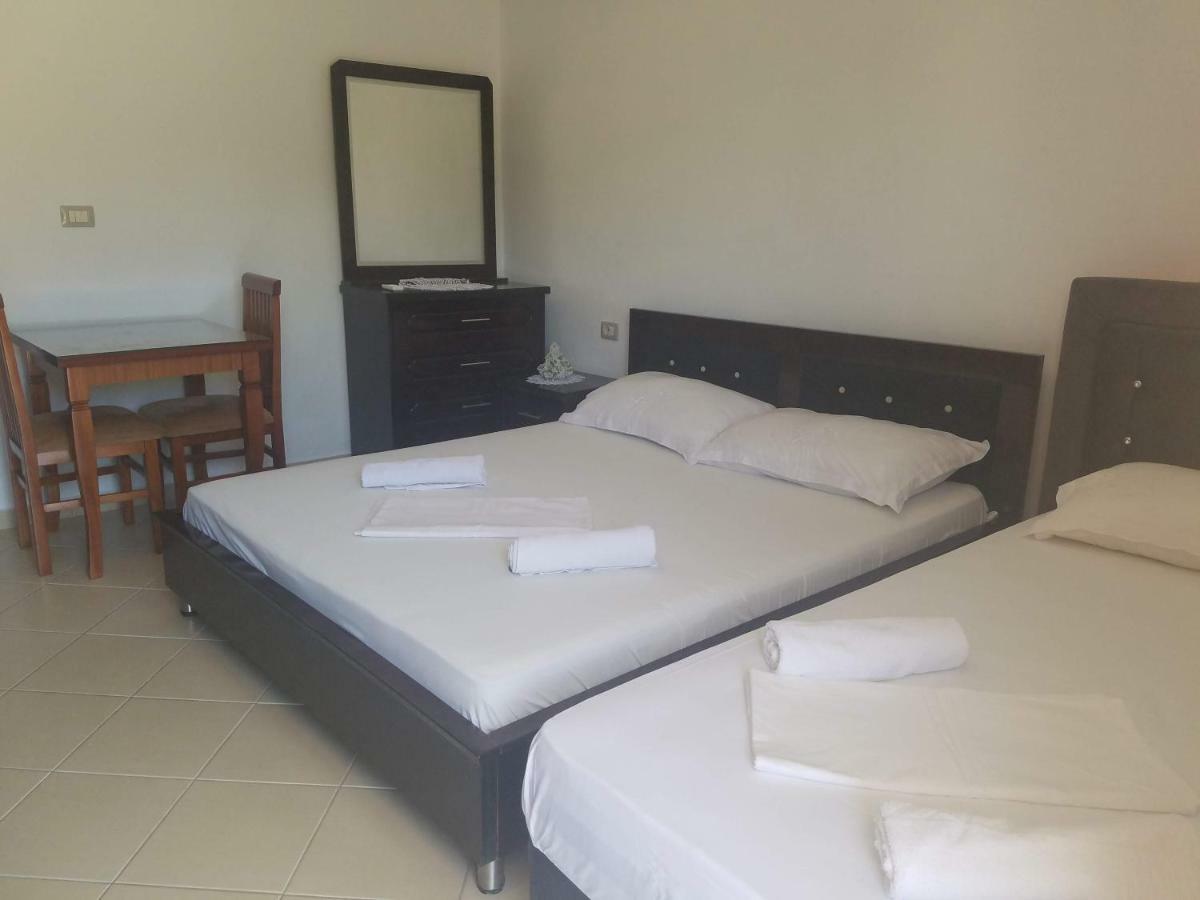 Guesthouse Emanuel Εξαμίλιο Εξωτερικό φωτογραφία