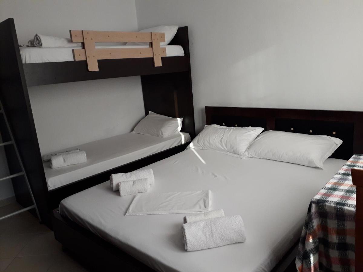 Guesthouse Emanuel Εξαμίλιο Εξωτερικό φωτογραφία